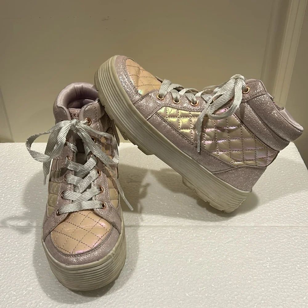 Skechers pink glittery quilt lace up/zip Hi Top platform sneakers women size 5